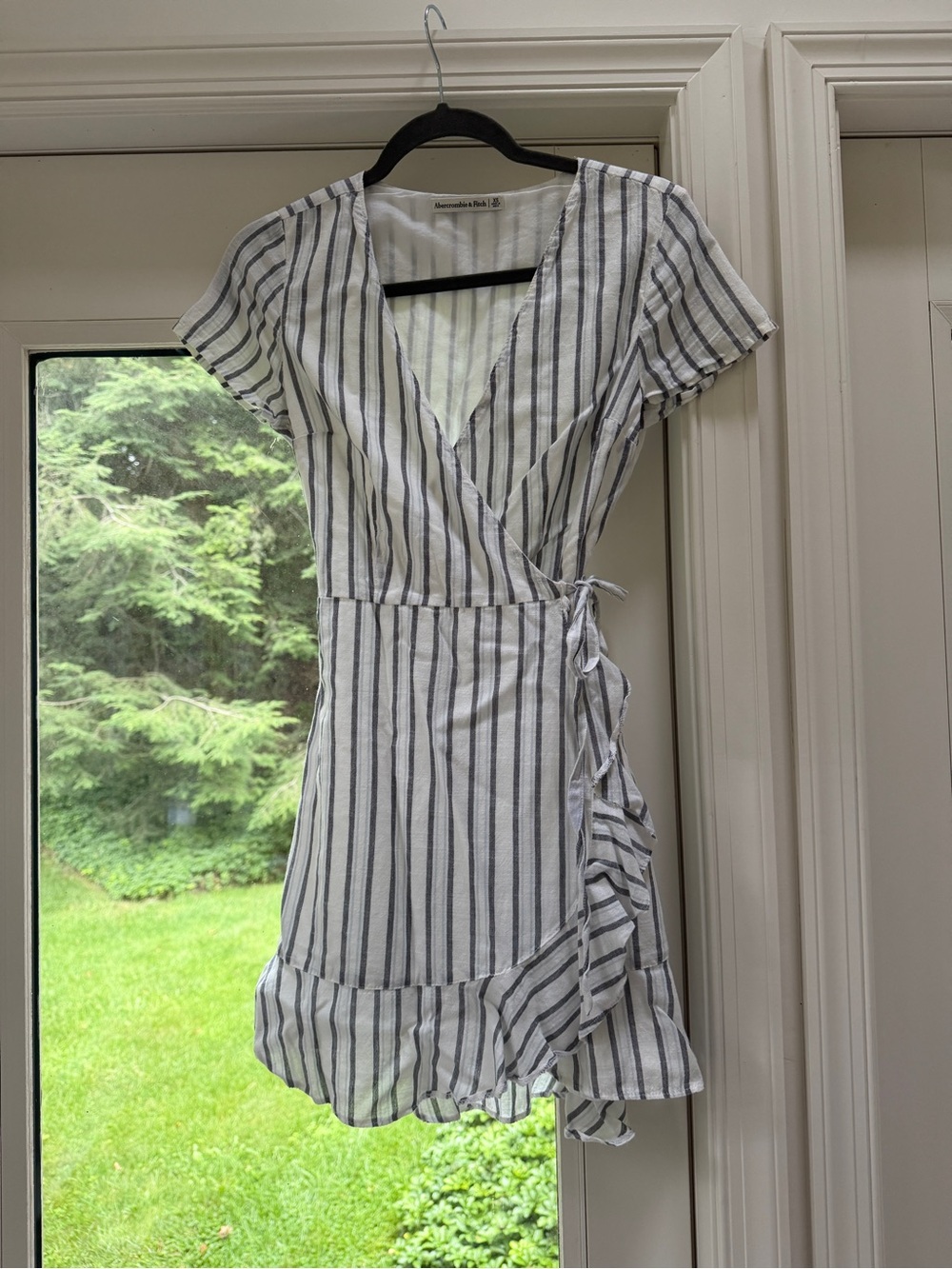 Abercrombie & Fitch White and Navy Stripe Wrap Mini Dress